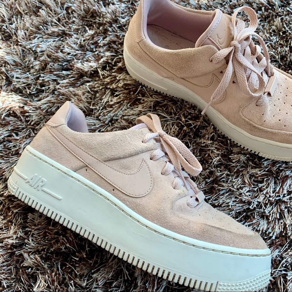 Nike Air Force 1 Sage Low Particle Beige/Phantom